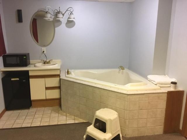 Hickory Shades Motel Nashville Room photo